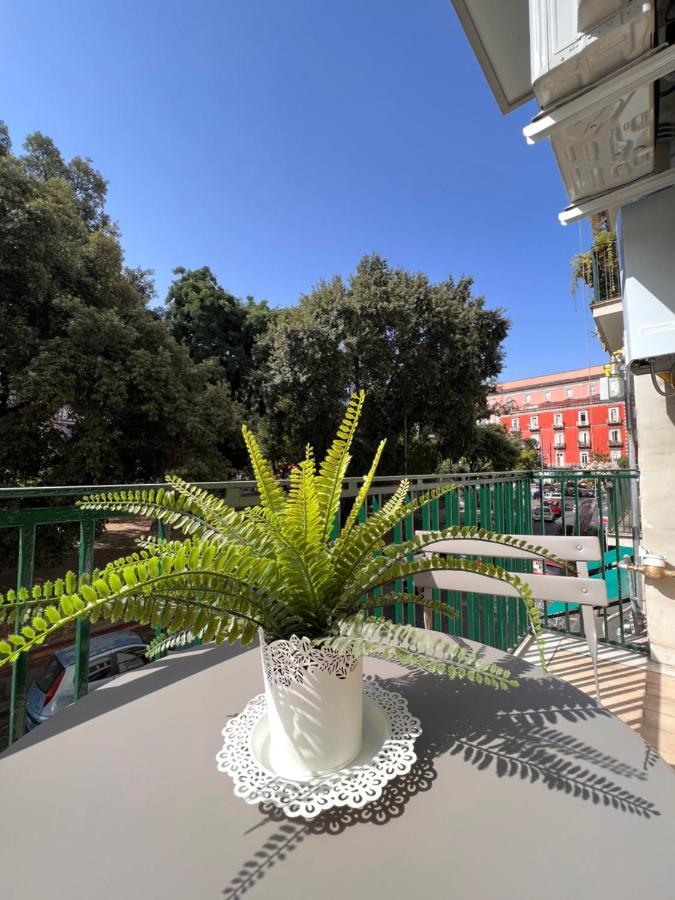 ホテル Relais Cavour Napoli エクステリア 写真