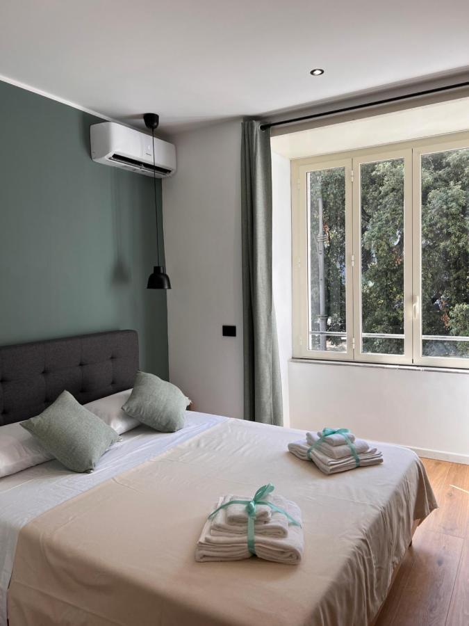 ホテル Relais Cavour Napoli エクステリア 写真