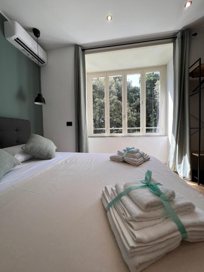 ホテル Relais Cavour Napoli エクステリア 写真
