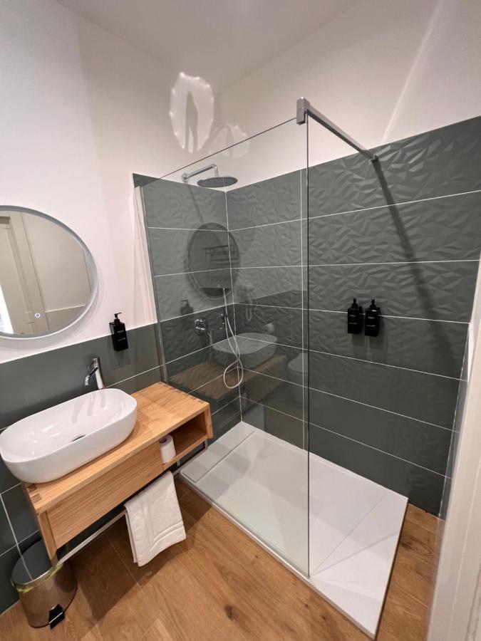 ホテル Relais Cavour Napoli エクステリア 写真